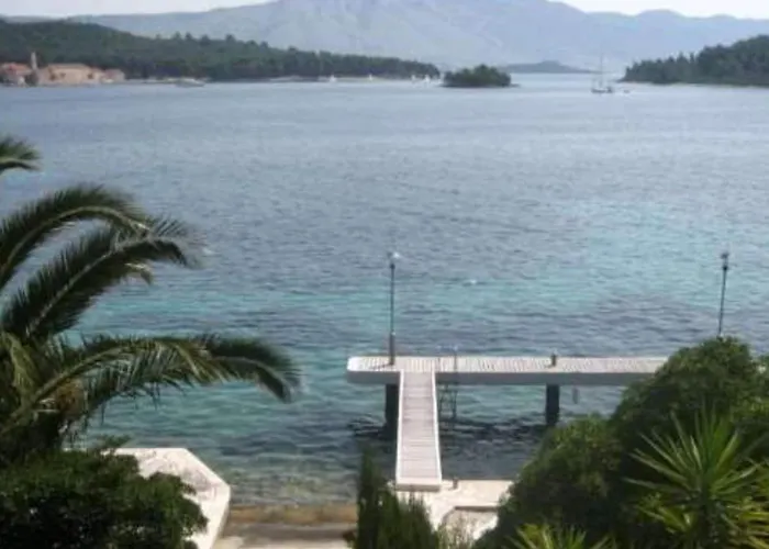 Two Bedroom With Balcony And Sea View Korčula