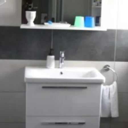 דירה Two Bedroom With Balcony And Sea View *